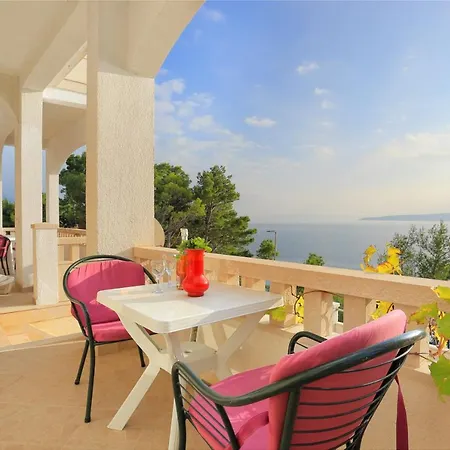 Apartments By The Sea Brela, Makarska - 6006 Apartment